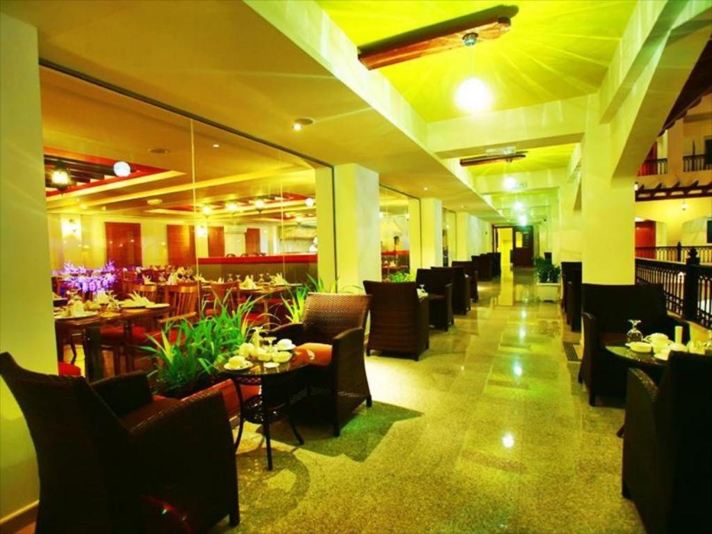 Johny International Hotel Muscat Exterior photo