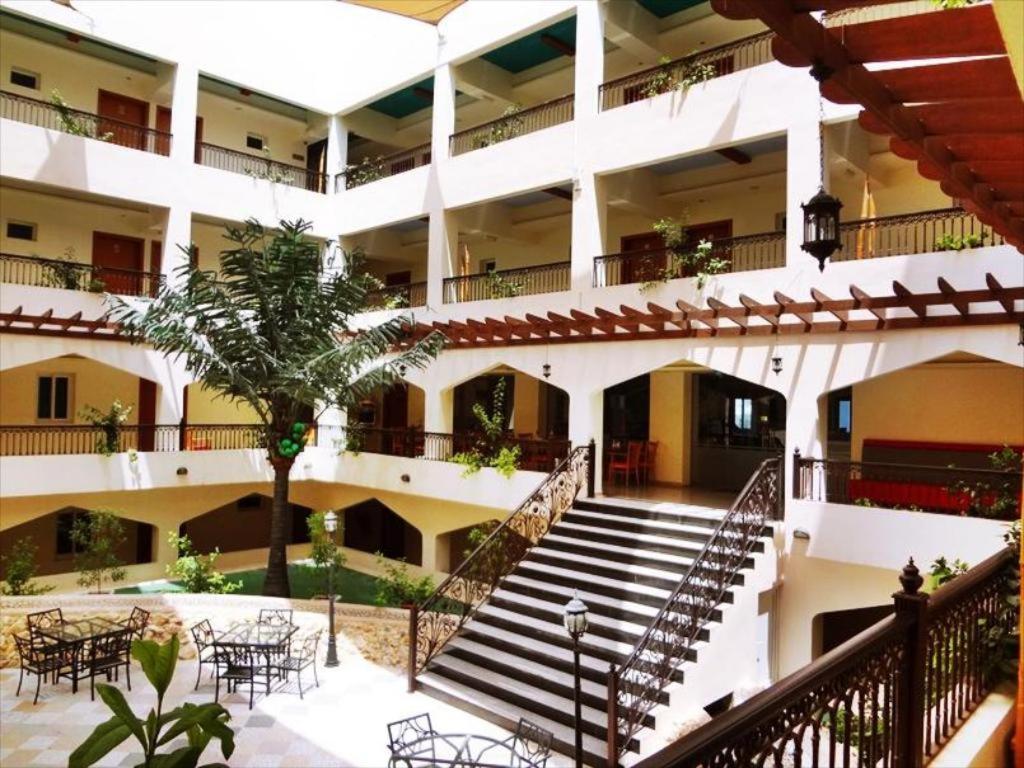 Johny International Hotel Muscat Exterior photo